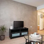 Travel City Suite